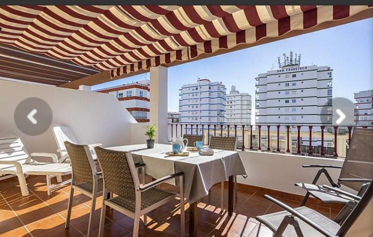 Ático con vistas al mar - Penthouse - private parking Torre Del Mar Exterior foto
